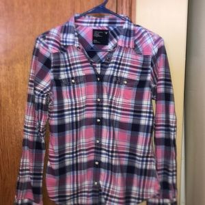 American eagle button down plaid